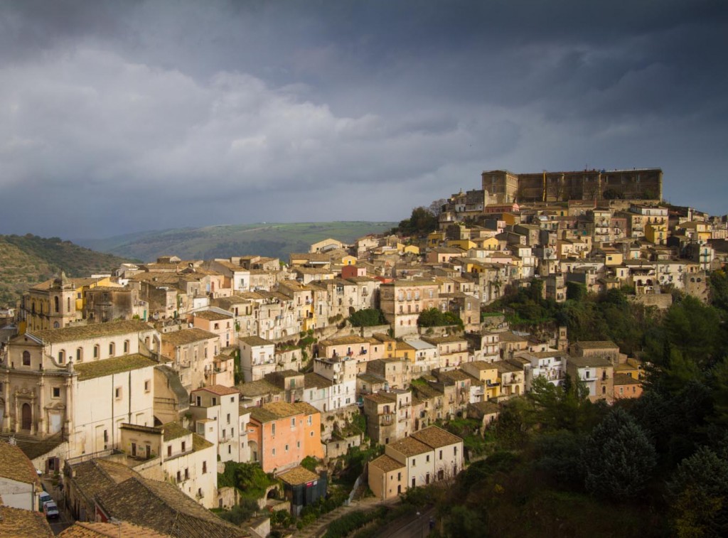 Panorama of Ragusa Ibla, copyright Jann Huizenga